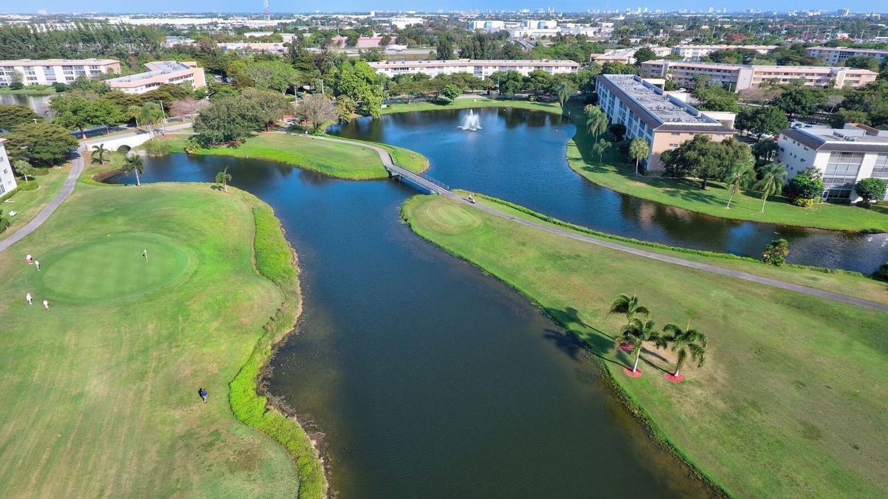 GOLF COURSE
