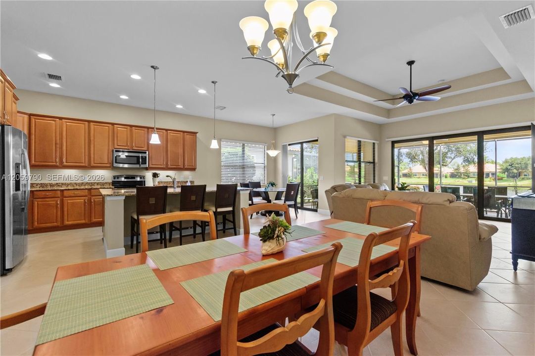 En Venta: $765,000 (2 camas, 2 baños, 0 Pies cuadrados)
