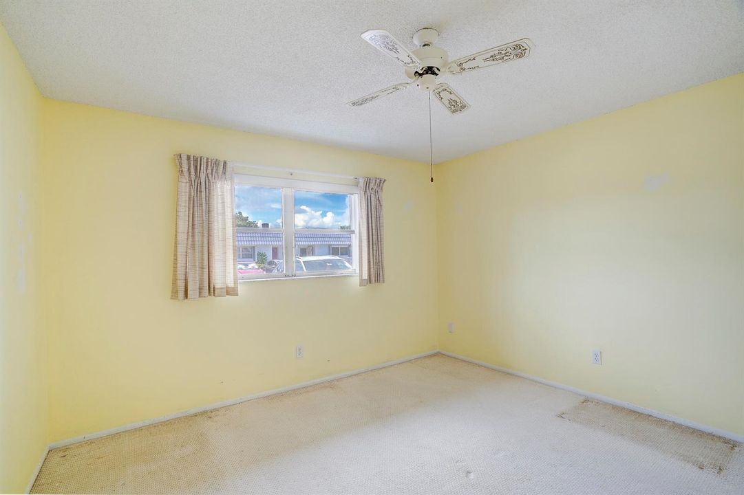 2886FernleyDrE51-22