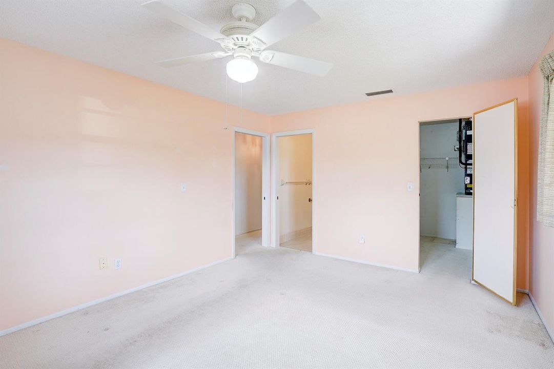 2886FernleyDrE51-28