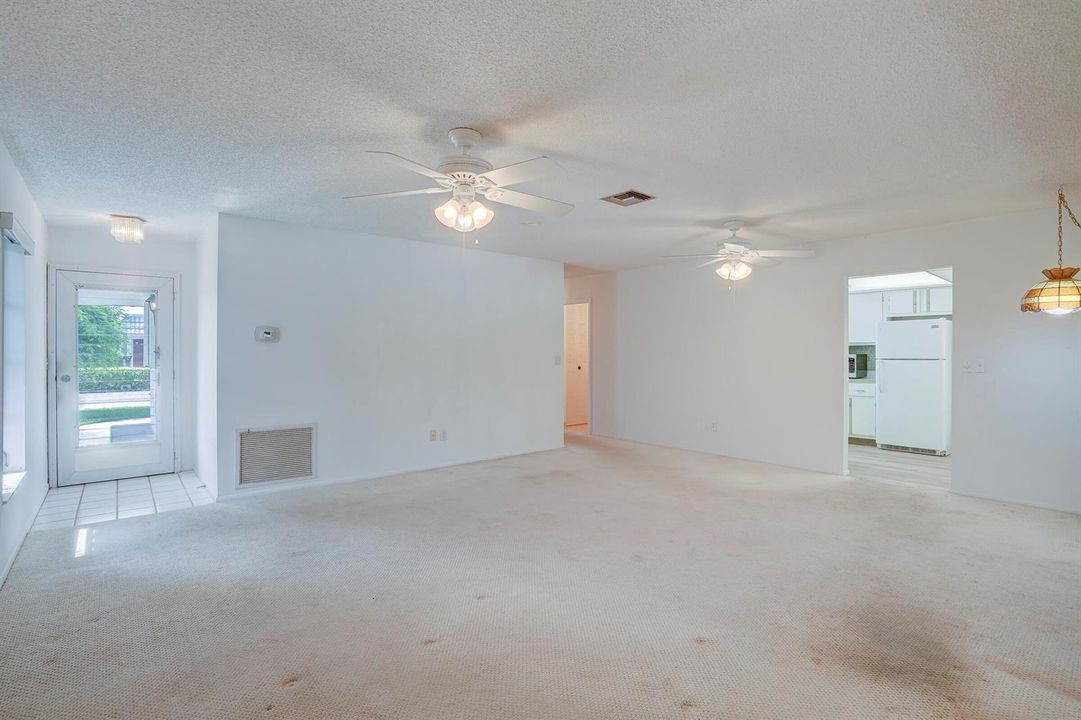 2886FernleyDrE51-9