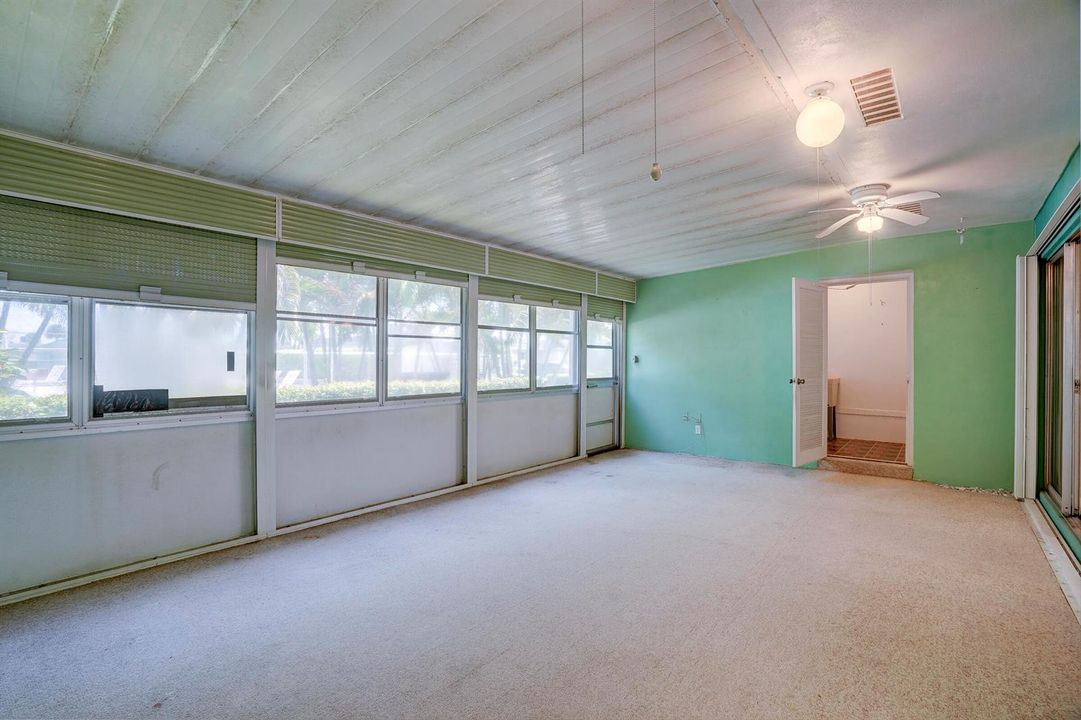 2886FernleyDrE51-14
