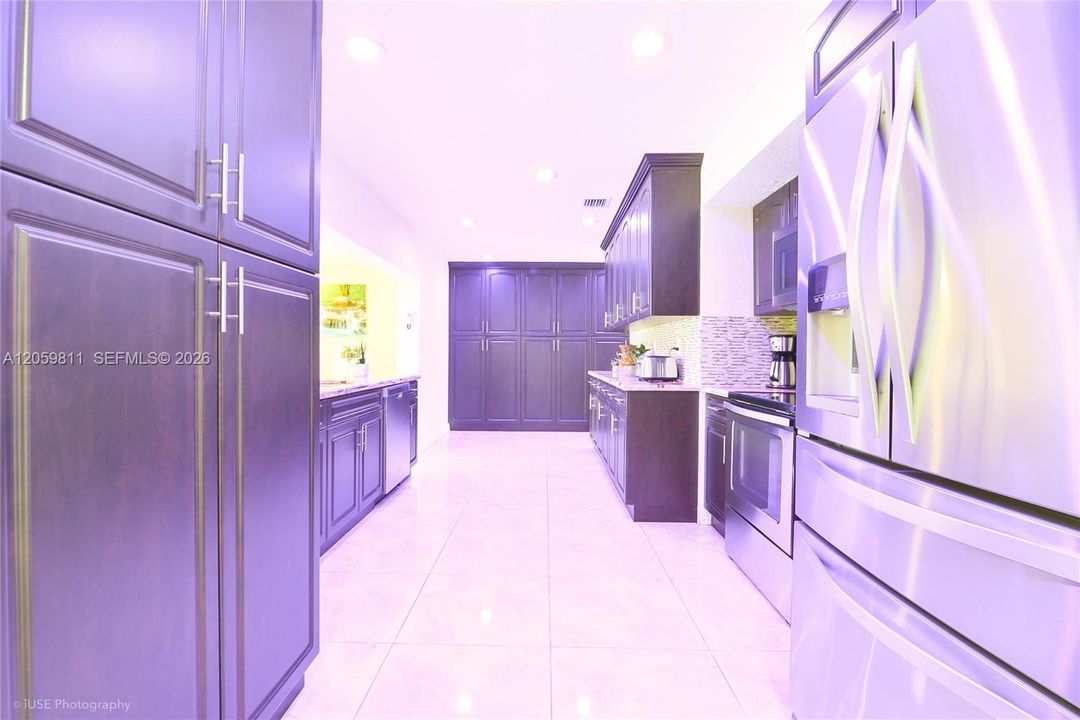 На продажу: $1,189,000 (5 спален, 4 ванн, 3195 Квадратных фут)