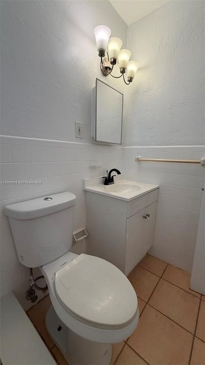 В аренду: $1,600 (2 спален, 1 ванн, 0 Квадратных фут)