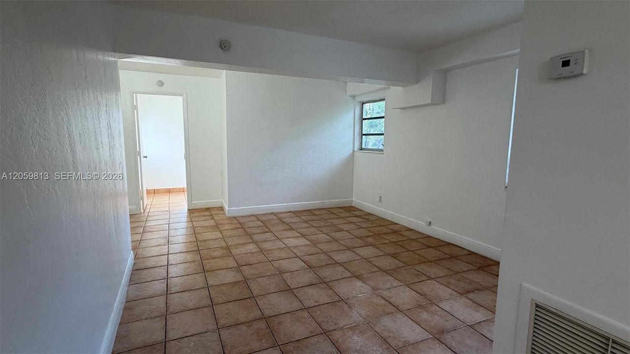 В аренду: $1,600 (2 спален, 1 ванн, 0 Квадратных фут)