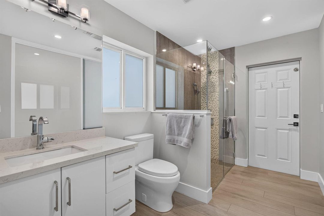 64-web-or-mls-1270 Bathroom-1142