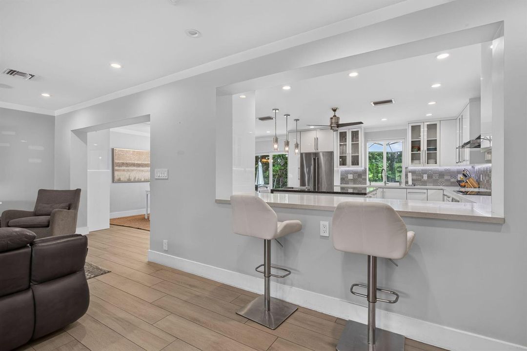 28-web-or-mls-1270-1047
