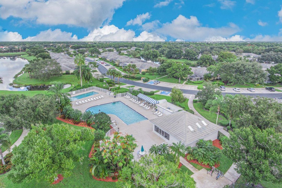 Clubhouse Pool