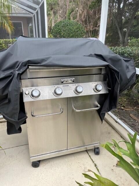 GRILL-INCLUDED
