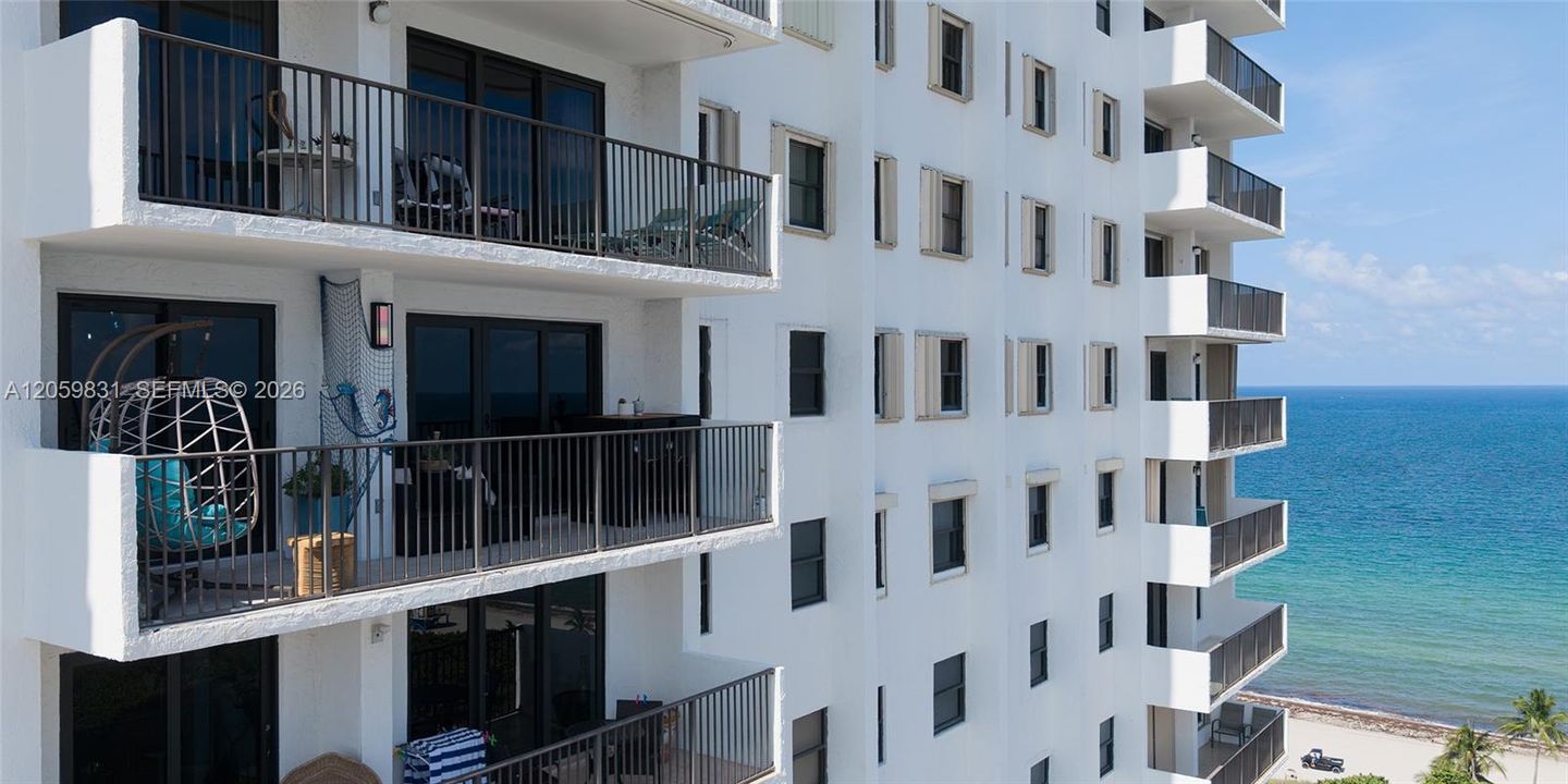 На продажу: $775,000 (2 спален, 2 ванн, 0 Квадратных фут)