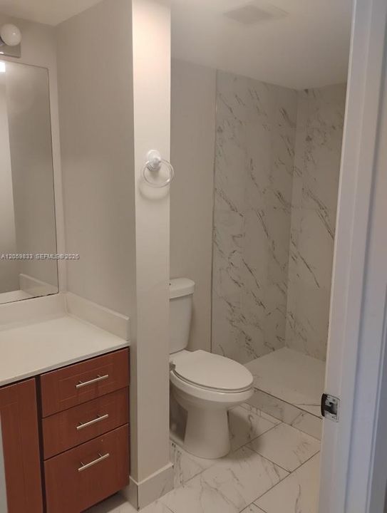 В аренду: $2,300 (2 спален, 2 ванн, 1097 Квадратных фут)