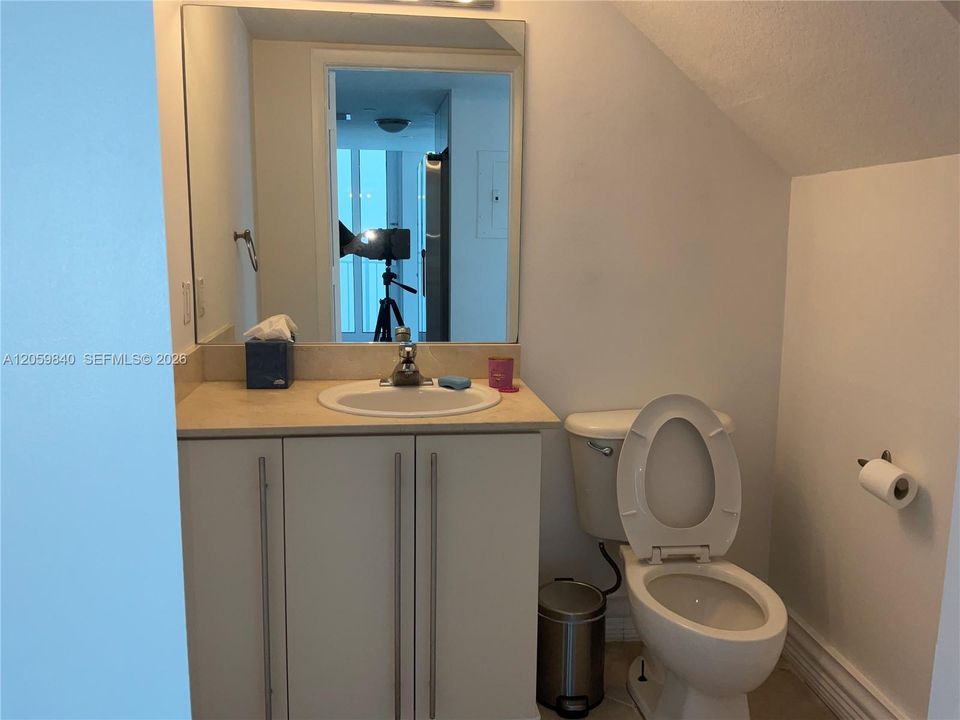 В аренду: $3,900 (1 спален, 1 ванн, 1109 Квадратных фут)