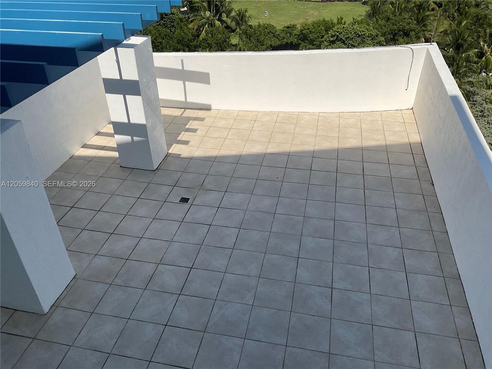 В аренду: $3,900 (1 спален, 1 ванн, 1109 Квадратных фут)