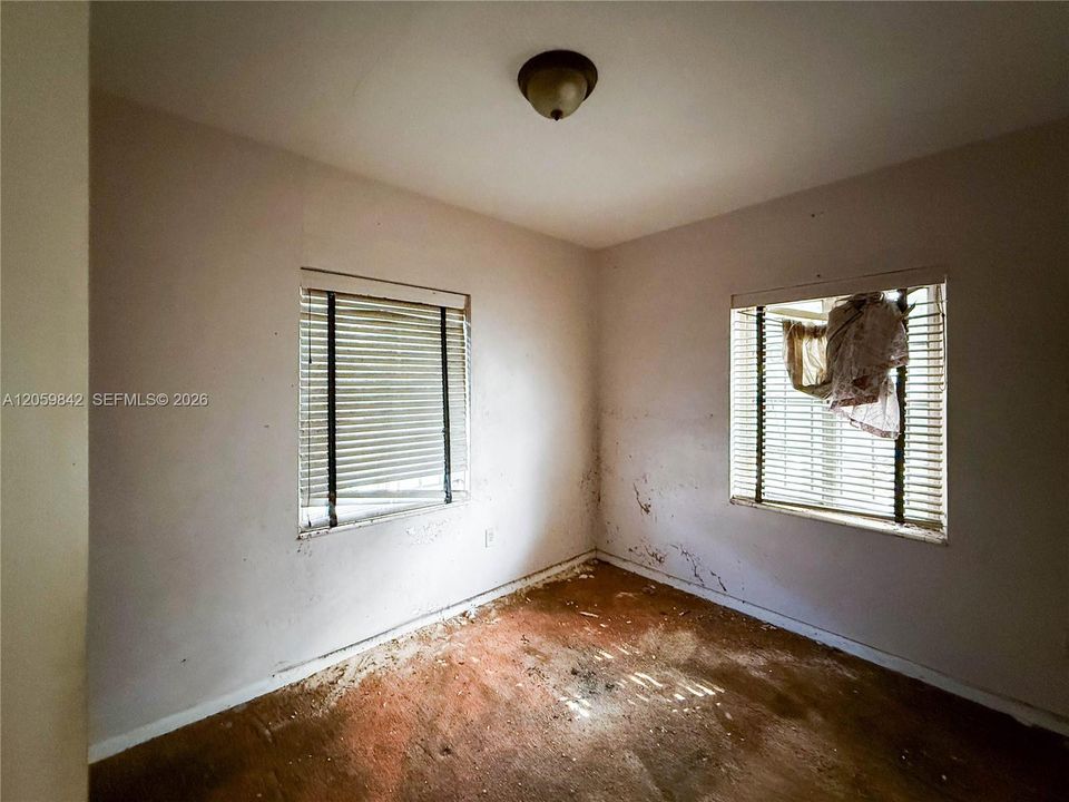 En Venta: $299,900 (3 camas, 2 baños, 1242 Pies cuadrados)