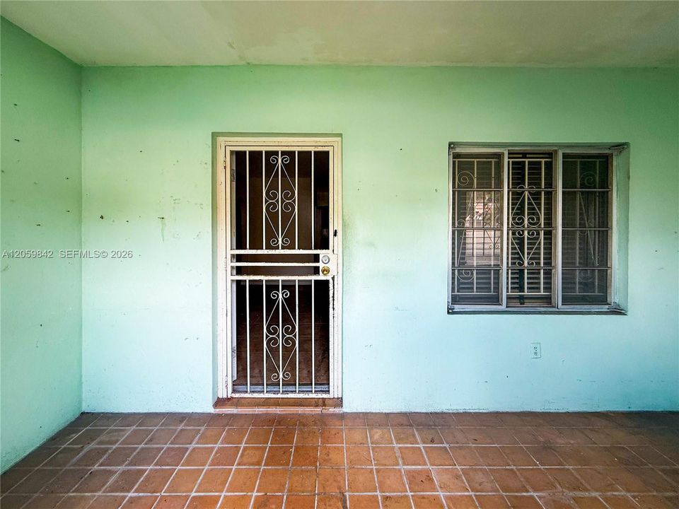 En Venta: $299,900 (3 camas, 2 baños, 1242 Pies cuadrados)