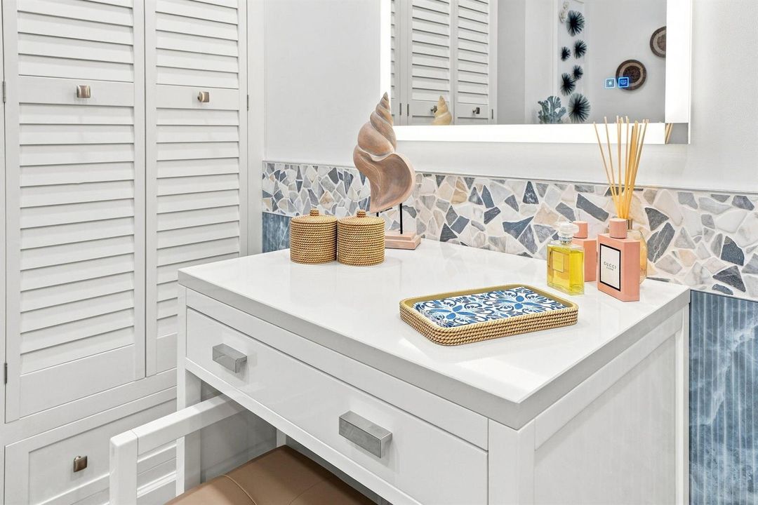 Primary En-Suite