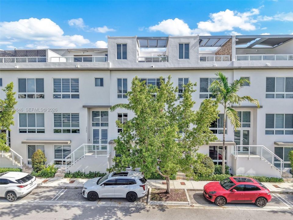 На продажу: $899,999 (3 спален, 3 ванн, 2654 Квадратных фут)