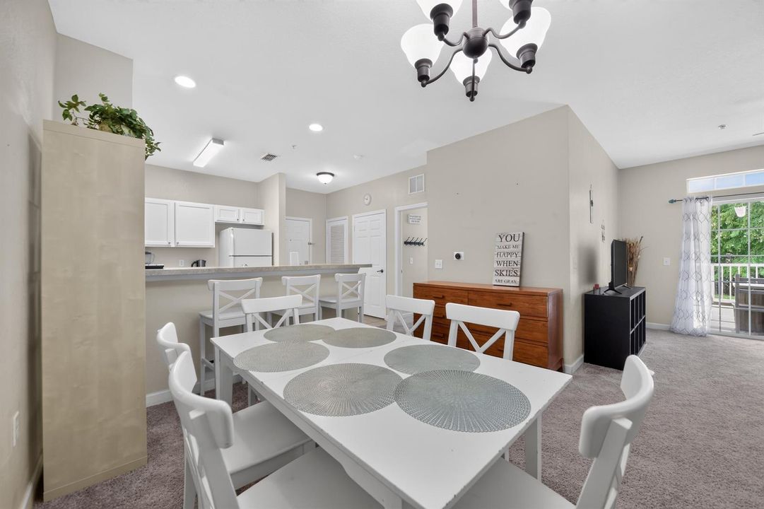 15_3177_Feltrim_Pl_apt_104-Dining_room-0