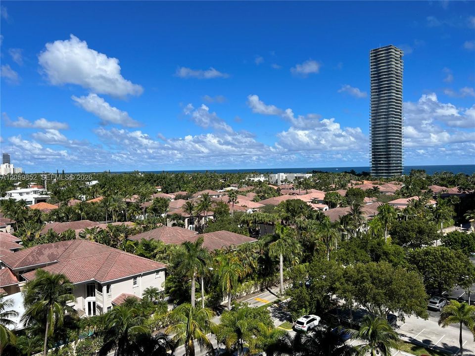 For Rent: $3,190 (2 beds, 2 baths, 1549 Square Feet)