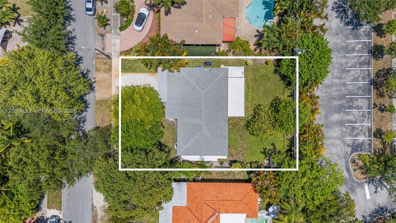 En Venta: $839,000 (2 camas, 2 baños, 1526 Pies cuadrados)