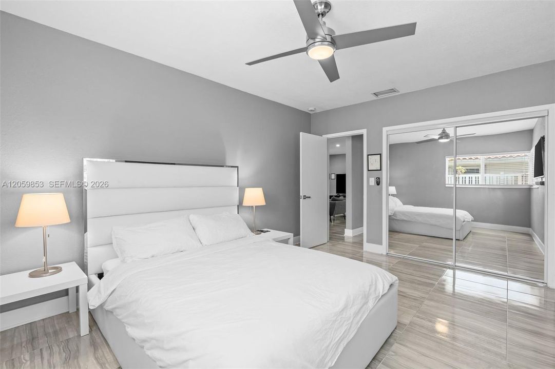 En Venta: $839,000 (2 camas, 2 baños, 1526 Pies cuadrados)