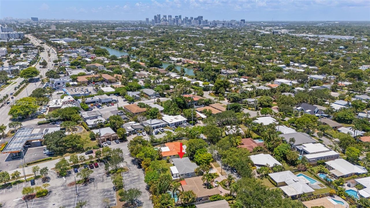 En Venta: $839,000 (2 camas, 2 baños, 1526 Pies cuadrados)