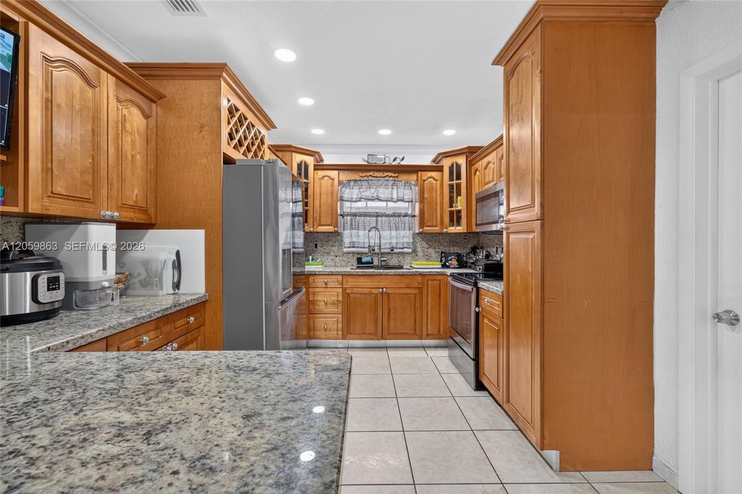 En Venta: $589,000 (3 camas, 2 baños, 1290 Pies cuadrados)