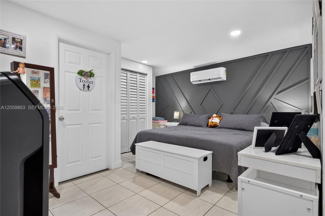 En Venta: $589,000 (3 camas, 2 baños, 1290 Pies cuadrados)