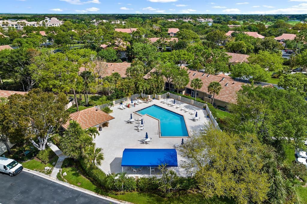 Aerialof pool