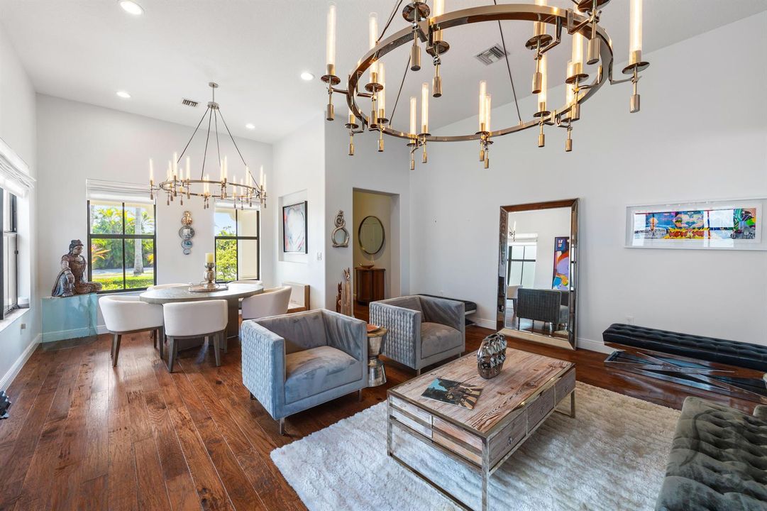 3644 angle living room 2