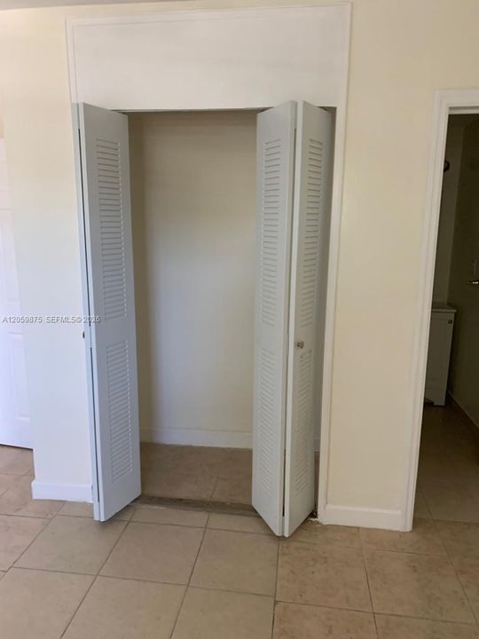 В аренду: $2,100 (2 спален, 2 ванн, 1030 Квадратных фут)