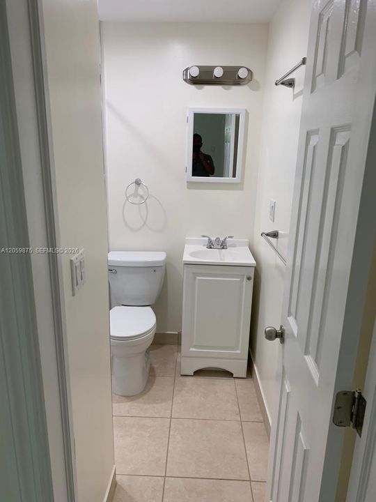 В аренду: $2,100 (2 спален, 2 ванн, 1030 Квадратных фут)