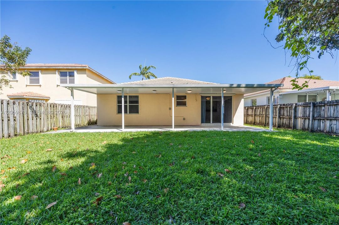 For Rent: $3,500 (4 beds, 3 baths, 1765 Square Feet)