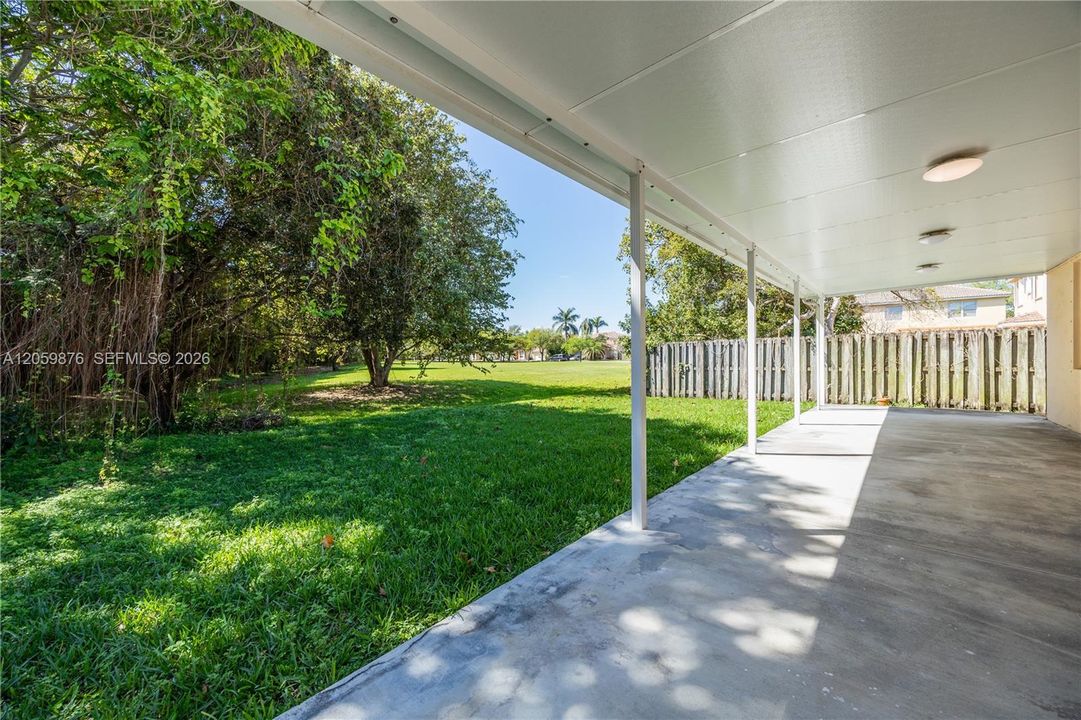 Open space backyard entertainment area.