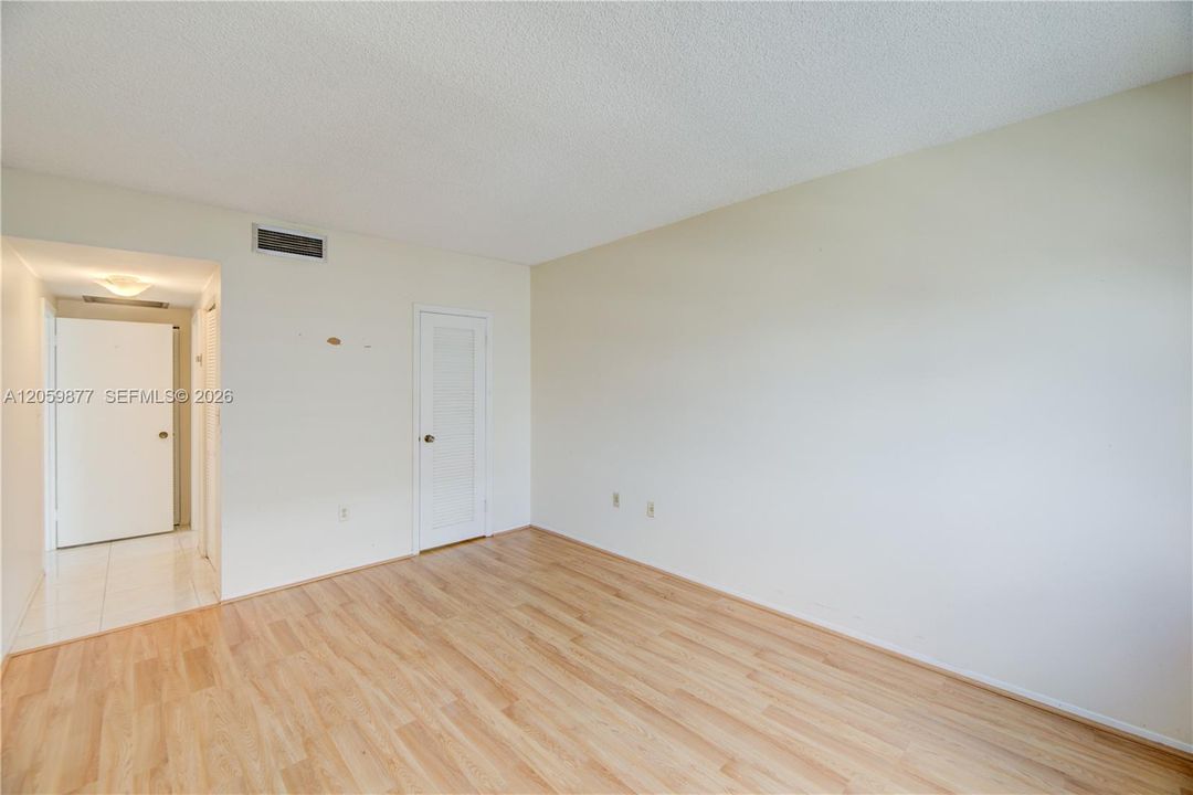 spacious bedroom too