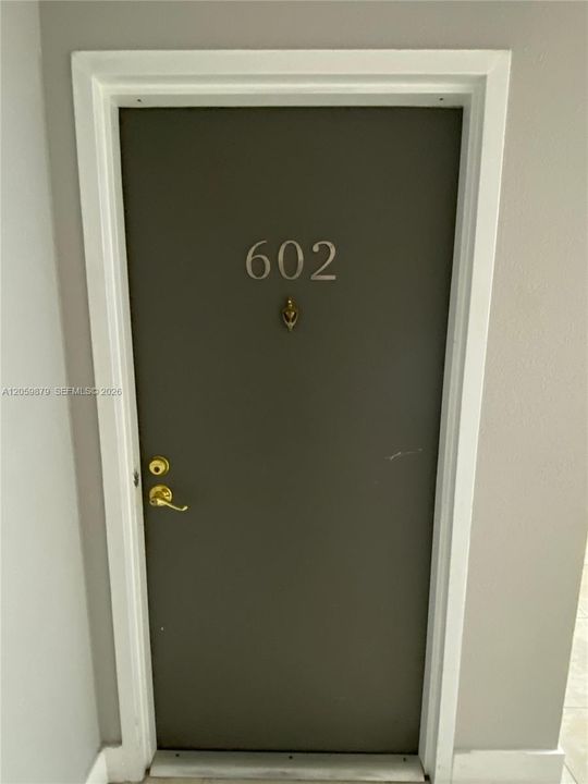 В аренду: $2,200 (2 спален, 2 ванн, 1010 Квадратных фут)