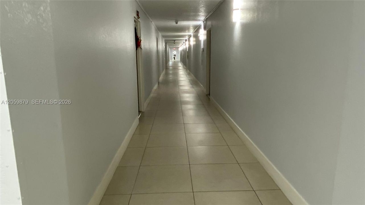 В аренду: $2,200 (2 спален, 2 ванн, 1010 Квадратных фут)