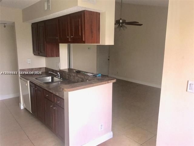 В аренду: $1,650 (1 спален, 1 ванн, 695 Квадратных фут)