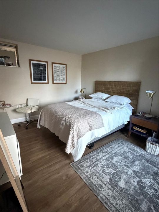 В аренду: $1,900 (1 спален, 1 ванн, 817 Квадратных фут)