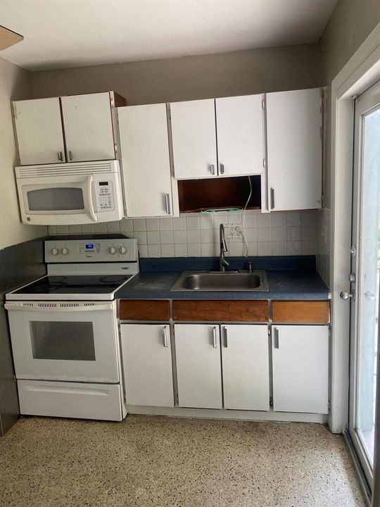 kitchen2