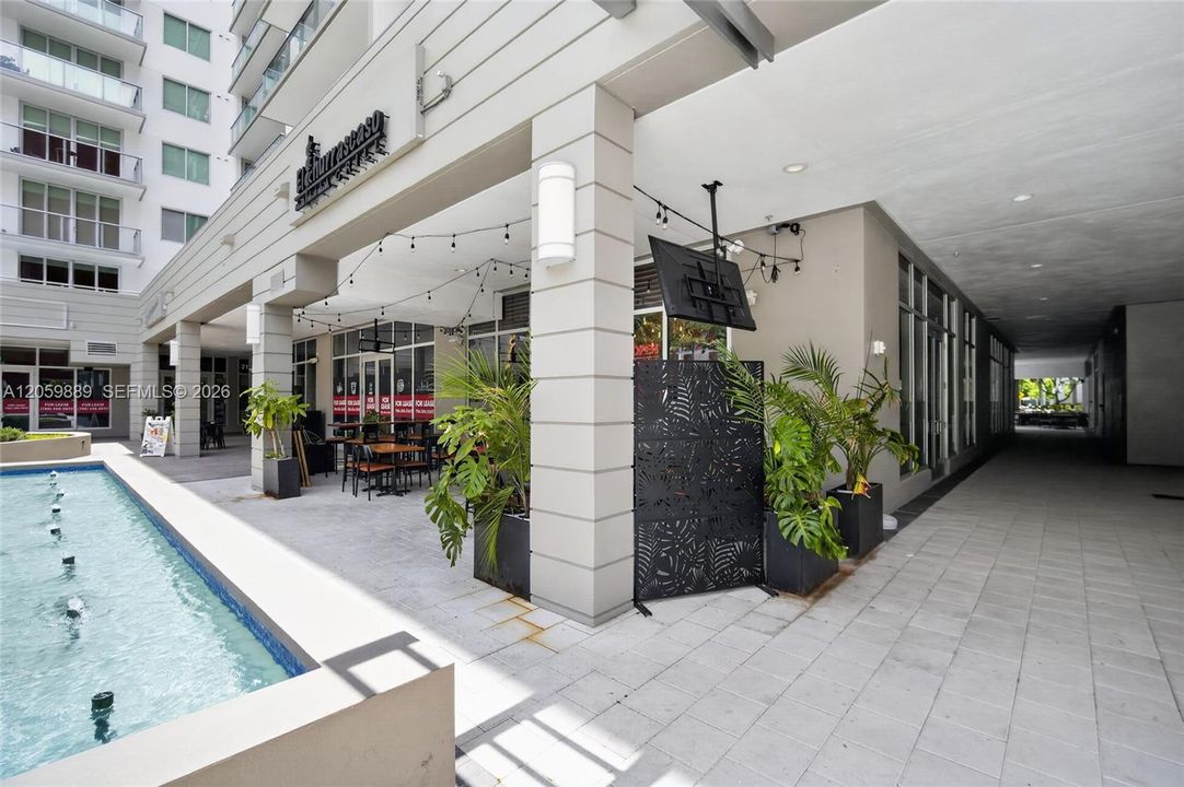 En Venta: $460,000 (2 camas, 2 baños, 1244 Pies cuadrados)