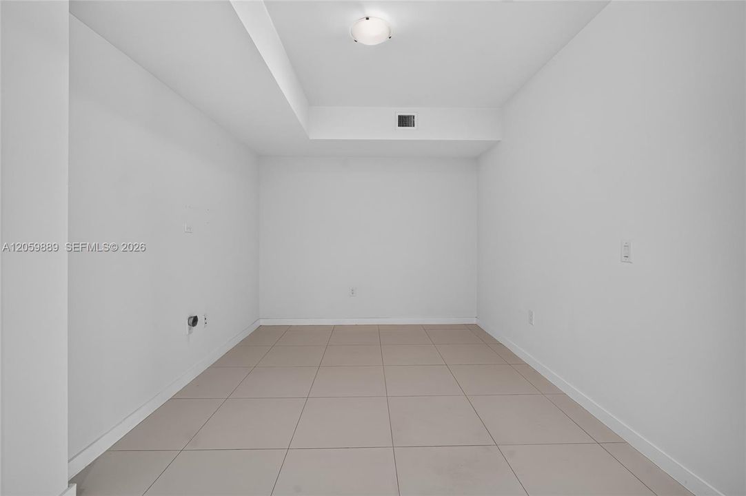 En Venta: $460,000 (2 camas, 2 baños, 1244 Pies cuadrados)