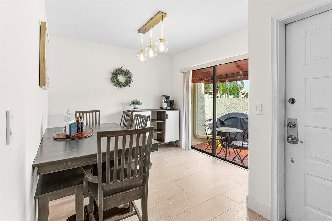 006-603RepublicCourt-DeerfieldBeach-FL-3