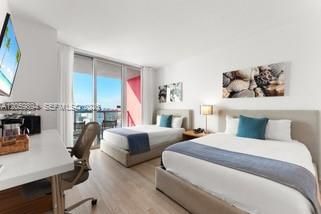 En Venta: $449,000 (2 camas, 2 baños, 1030 Pies cuadrados)