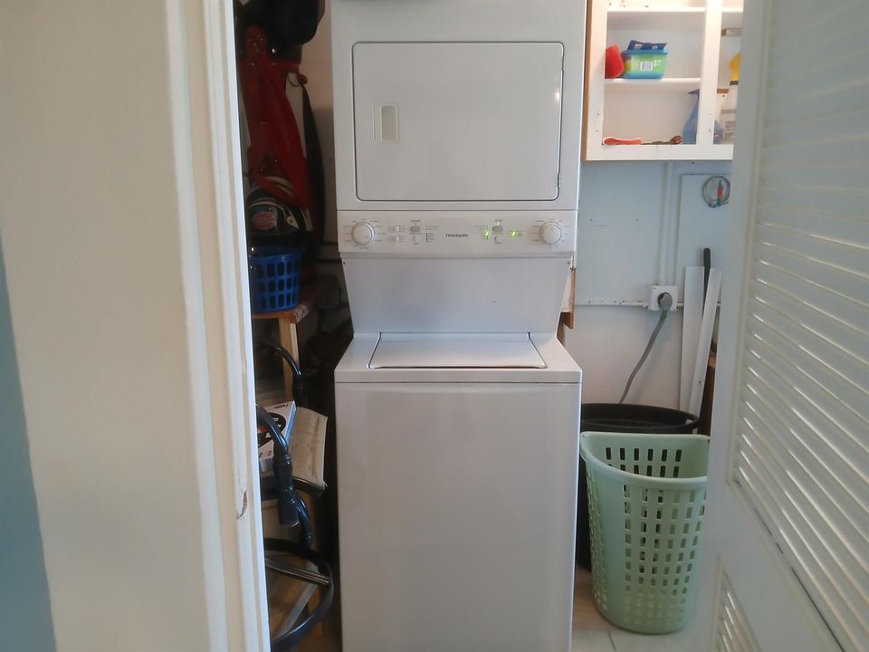 Washer & Dryer