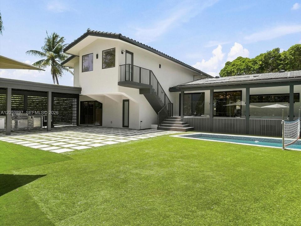 На продажу: $4,175,000 (5 спален, 6 ванн, 3760 Квадратных фут)