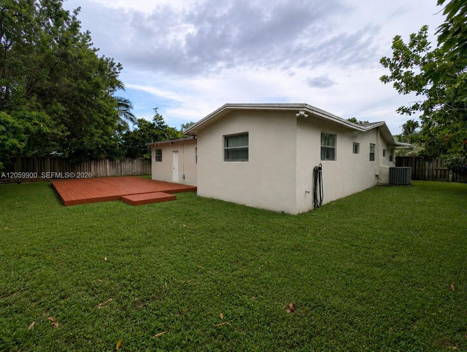 En Renta: $3,500 (4 camas, 2 baños, 1691 Pies cuadrados)