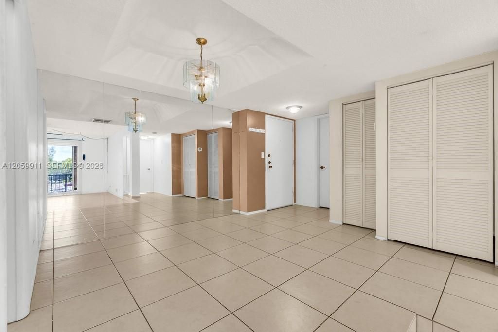 На продажу: $99,000 (1 спален, 1 ванн, 800 Квадратных фут)