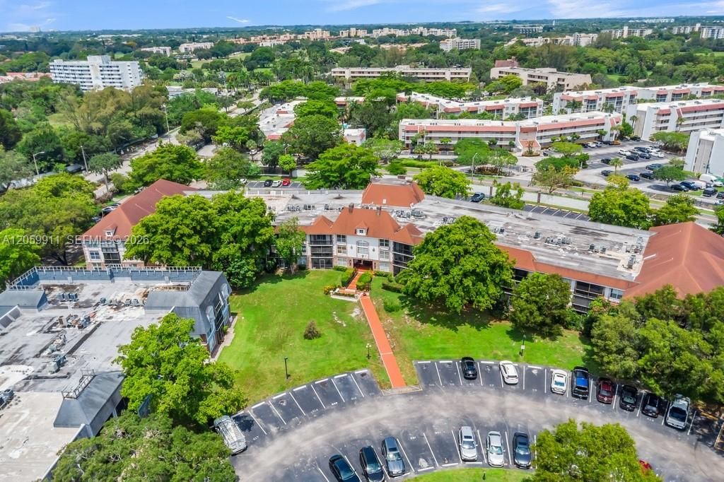 На продажу: $99,000 (1 спален, 1 ванн, 800 Квадратных фут)