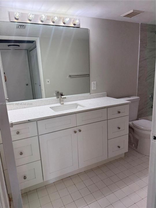В аренду: $2,050 (1 спален, 1 ванн, 810 Квадратных фут)